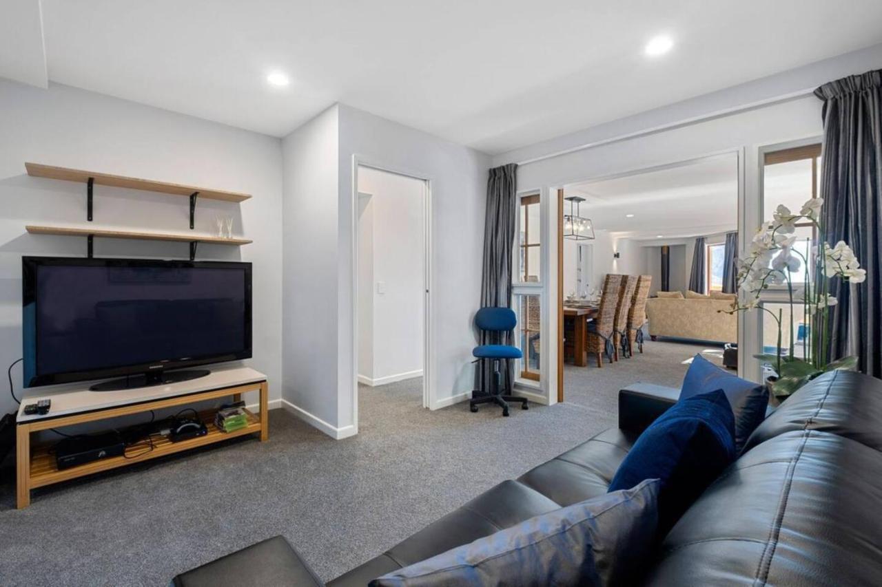 Magnificent Apartment With Great Views! Queenstown Exteriér fotografie