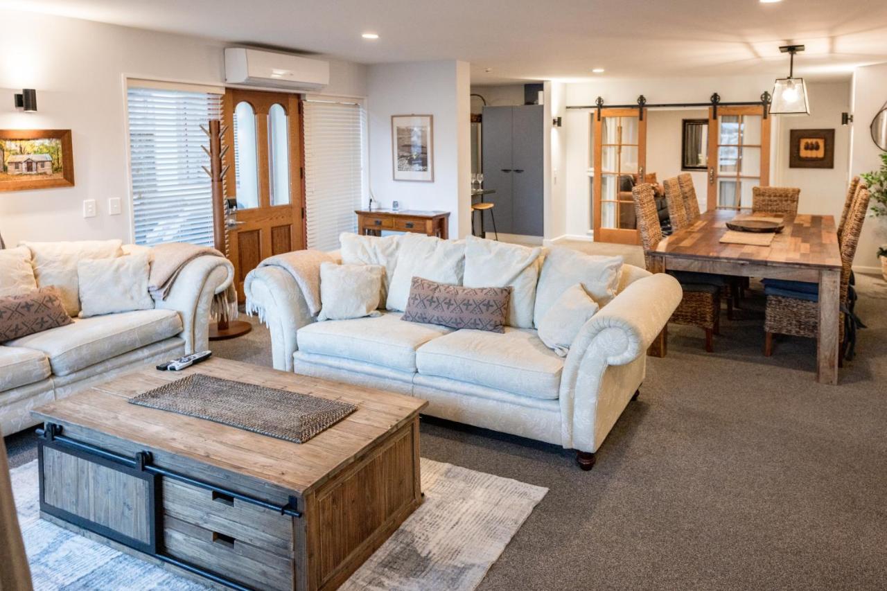 Magnificent Apartment With Great Views! Queenstown Exteriér fotografie